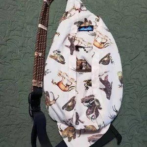 Kavu Bags Kavu Rope Sling Rare Menagerie Poshmark